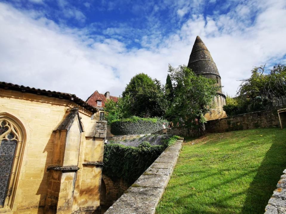 Loft Montaigne Cite Medievale Sarlat Apartment Exterior photo